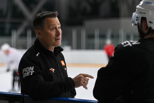 Тренировка «Авангарда» перед матчем в Казани