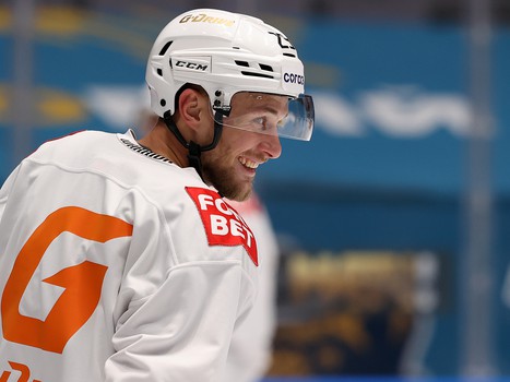 Раскатка «Авангарда» перед матчем в Сочи