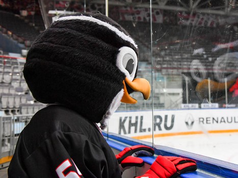 Клуб юного болельщика "Авангарда" на экскурсии в "Арене Омск"