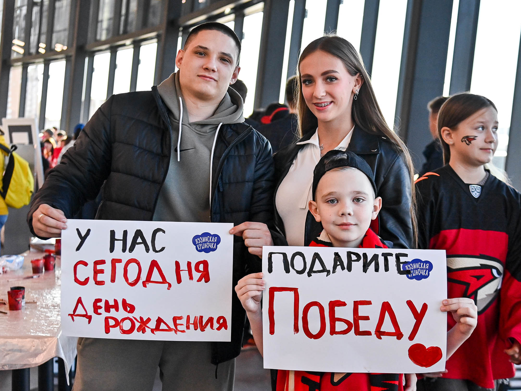 «Авангард» - «Барыс» 4:0. Вокруг матча