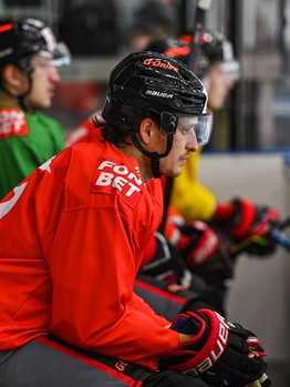 Тренировка «Авангарда» перед отправлением на турнир в Сочи