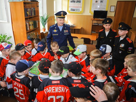 Экскурсия в Омский кадетский военный корпус для маленьких «ястребов»