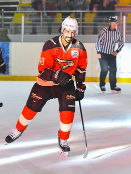 Ветераны «Авангарда» - сборная Ночной хоккейной лиги 8:4