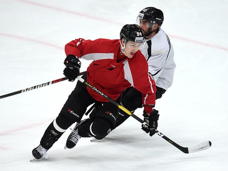 Раскатка "Авангарда" перед матчем с "Нефтехимиком"