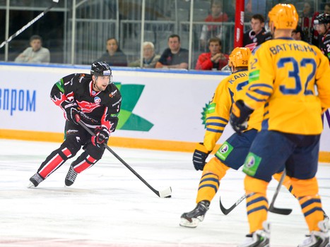 12.09.2013 "Авангард" - "Атлант" 4:3