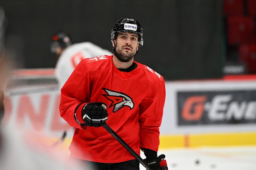 Первая тренировка Владимира Ткачева с основным составом