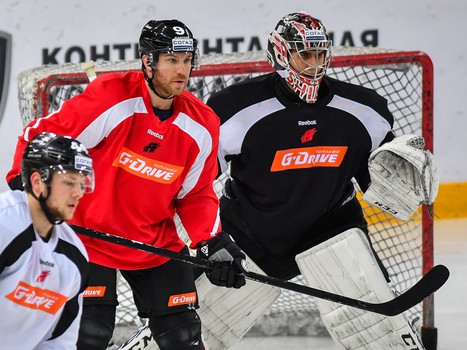 "Авангард" готовится к сибирскому дерби