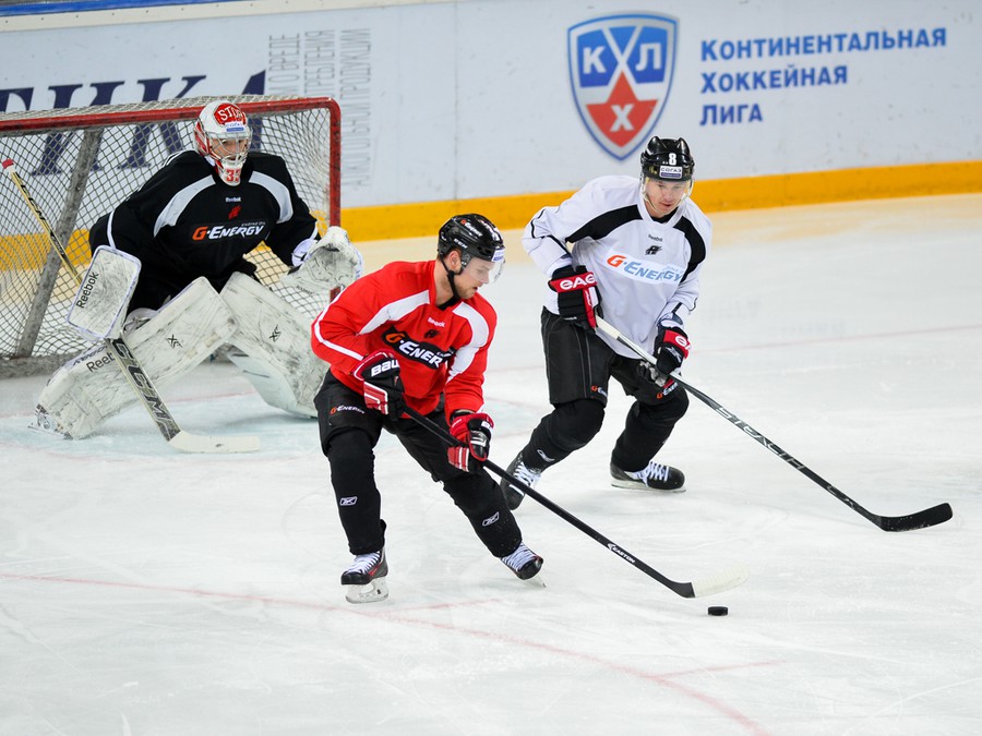 Раскатка "Авангарда" перед домашним матчем с "Торпедо"