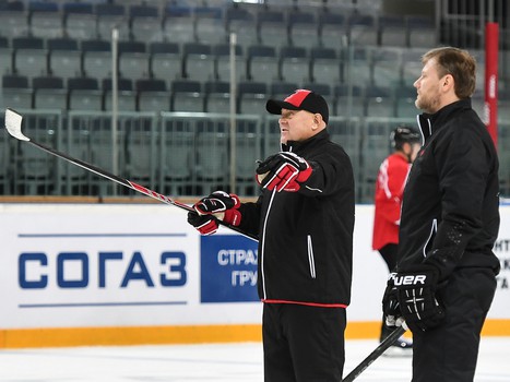 Раскатка "Авангарда" перед матчем с "Медвешчаком"