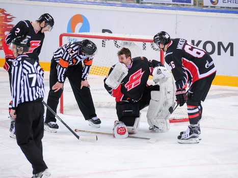 16.02.2016. "Авангард" - "Сибирь" 2:3Б