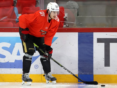 Раскатка «Авангарда» перед матчем в Екатеринбурге