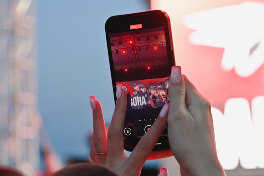 Фан-зона «Авангарда» на Пешеходном Любинском