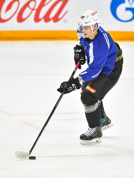 Тренировка "Омских Ястребов" перед стартом нового сезона МХЛ