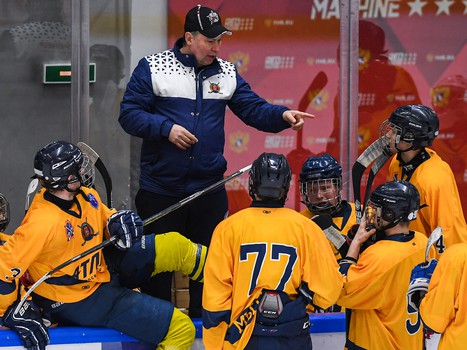 Четвертьфиналы Первенства ЮХЛ в Омске