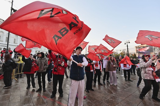 Фан-зона «Авангарда» на Пешеходном Любинском