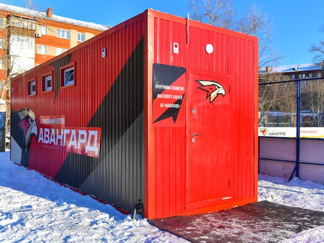 В Омске открыли площадки для занятий хоккеем