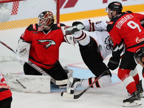 10.10.2019. «Авангард» - «Амур» 1:0