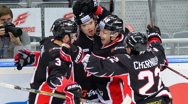 Юрий Петров: "Нужно меньше удаляться и реализовывать моменты"