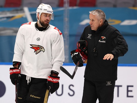 Раскатка «Авангарда» перед матчем в Сочи