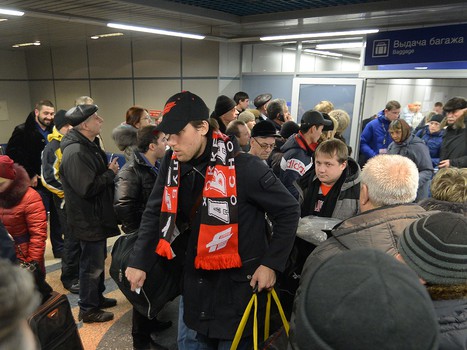 Первая тренировка Хенрика Карлссона в "Авангарде"