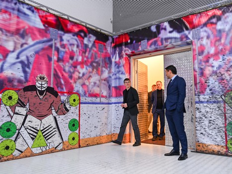 Андрей Аршавин побывал в Академии «Авангарда»