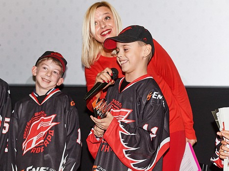 Презентация Клуба юного болельщика "Авангарда"