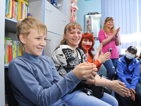 "Авангард" устроил праздник для юных болельщиков из ООДКБ