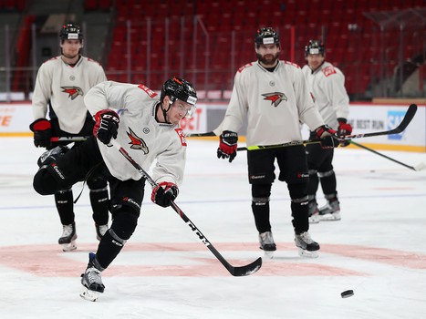 Раскатка «Авангарда» перед первым матчем серии с «Металлургом»