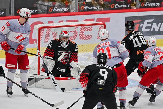 07.12.2025. «Авангард» - «Спартак» 7:5