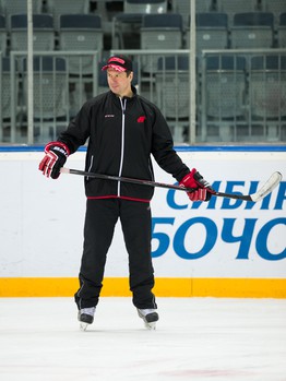 Андрей Яковенко и Юрий Панов на тренировке "Авангарда"