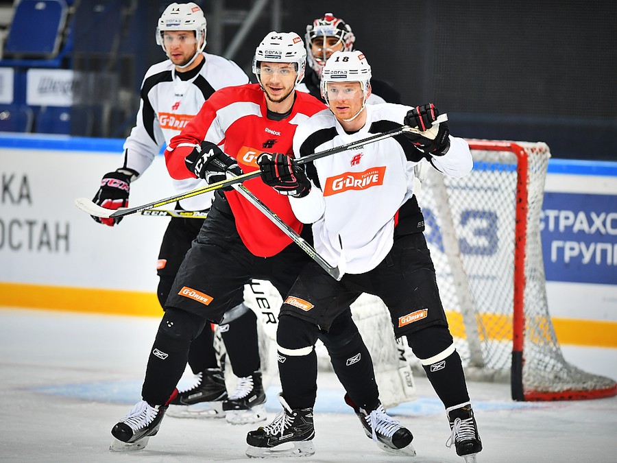 Раскатка "Авангарда" перед седьмым матчем серии с "Салаватом Юлаевым"