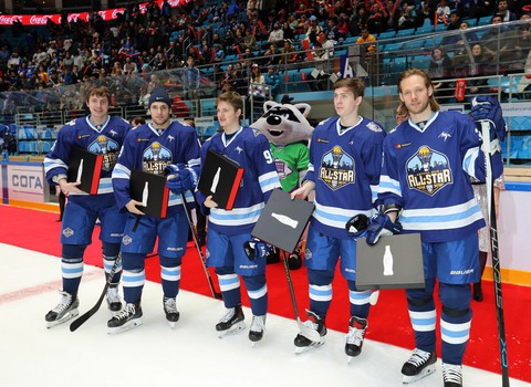 Евгений Медведев и Егор Мартынов на Мастер-шоу Матча звезд КХЛ в Астане