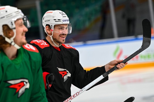 Раскатка «Авангарда» перед матчем в Казани