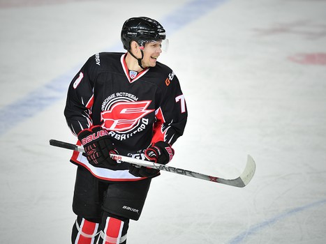 "Офисные Ястребы" - Правительство Омской области 9:2