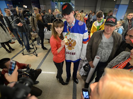 Чемпион мира 2014 Сергей Калинин прилетел в Омск