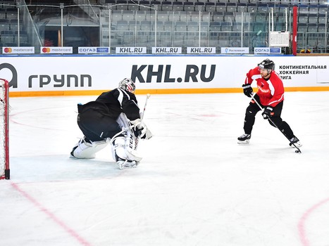 Раскатка "Авангарда" перед игрой со "Слованом"
