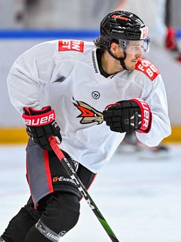 Тренировка «Авангарда» перед отправлением на турнир в Сочи