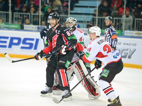 26.10.2013 "Авангард" - "Трактор"