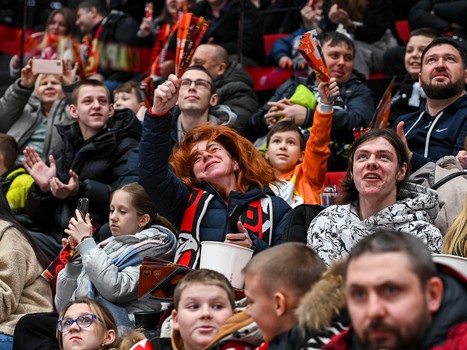 «Авангард» - «Нефтехимик» 4:3 Б. Вокруг матча