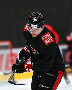 Тренировка «Авангарда» перед матчем с «Барысом»