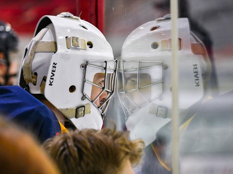 Пятый игровой день финала Первенства ЮХЛ в Омске