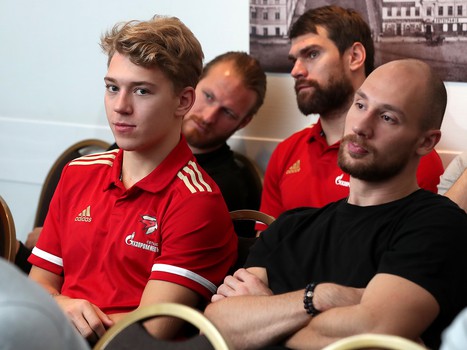 Программа «Игровой интеллект»: мастер-класс продюсера Таша Саркисяна на тему «Личный бренд»