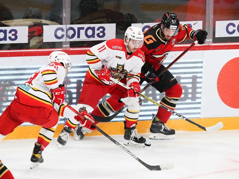 30.12.2020. «Авангард» - «Куньлунь Ред Стар» 3:4 Б