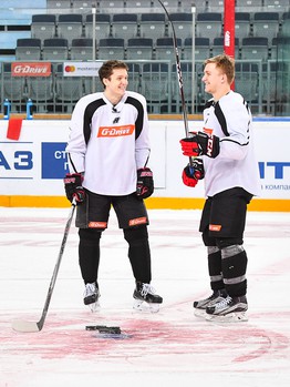 Рождественские игры "Авангарда": Пьянов vs Лемтюгов