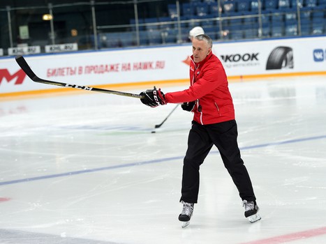 Тренировка "Авангарда" перед выездом в Астану