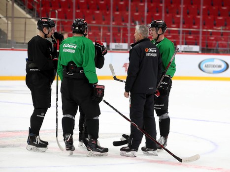 Раскатка «Авангарда» перед матчем с «Салаватом Юлаевым»