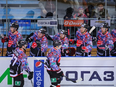 24.02.2015 "Авангард" - "Металлург" Нк 2:3 ОТ