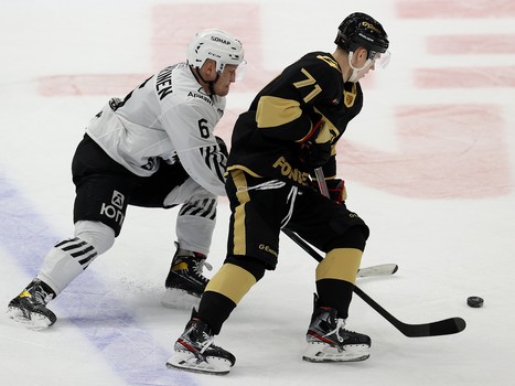 30.12.2021. «Авангард» - «Трактор» 1:3