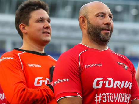 Товарищеский матч по футболу. Сборная «Авангард» - «Мощные СМИ» 13:2