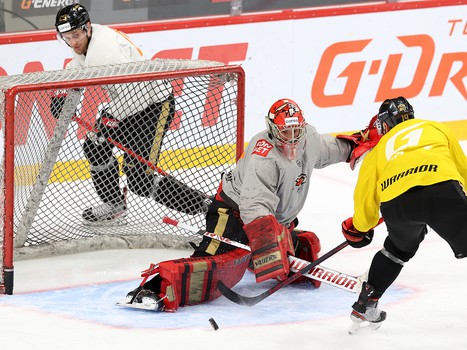Раскатка «Авангарда» перед четвёртым матчем серии с «Металлургом»